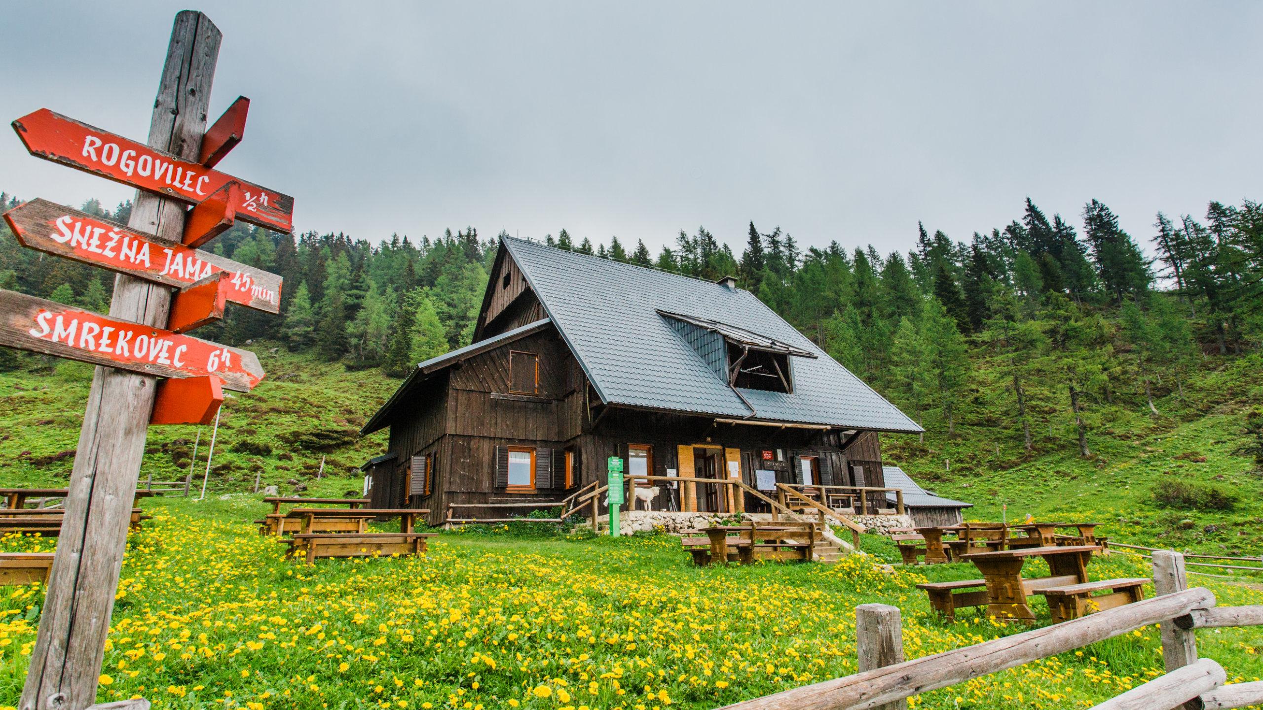 Zunanjost koče